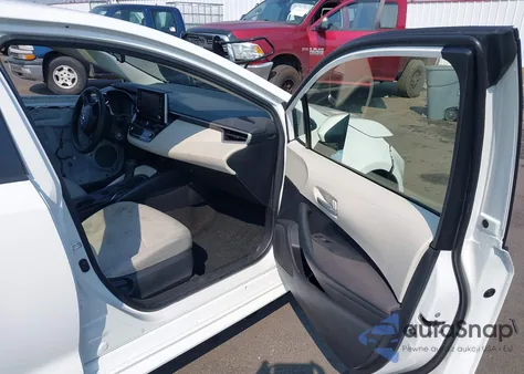 2020 Toyota Corolla Le z USA, uszkodzony, nr VIN JTDEPRAE5LJ103316